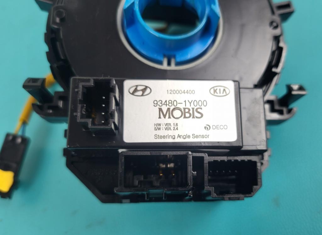 Hyundai I20 I 2008-2014 hatchback 1.2 16v petrol MT 62.5 kW 2014  Snímač ulhu natočenia volantu 93480-1Y000