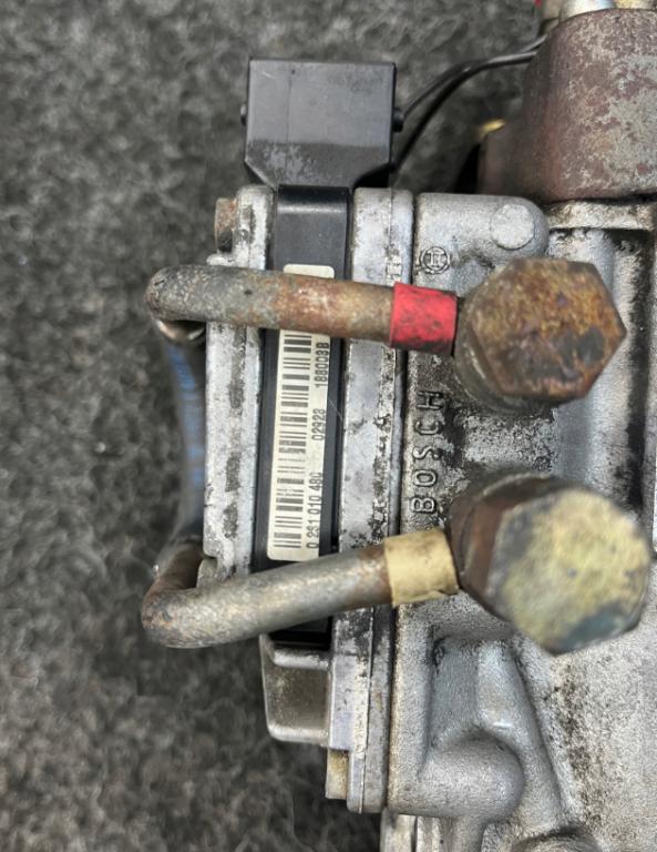Ford Focus Mk1 1998-2004 hatchback 1.8 TDCI diesel MT 74 kW 2004  Vstrekovacie čerpadlo 0470004006 YS6Q9A543RD
