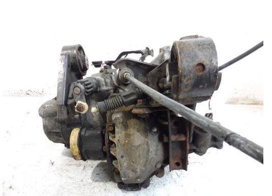 Chrysler Voyager III 1995-2000 hatchback 2.5 TD diesel MT 85 kW 2000  Prevodovka 4641750