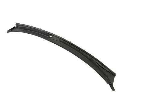 BMW 3 E46 1998-2007 sedan 2.8 24v petrol AT 142 kW 1999  Torpédo (plast pod čelným sklom) 51718208483