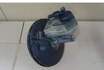 Renault Scenic I 1996-2003 hatchback 1.6 16v petrol MT 79 kW 2000  Servočerpadlo 8200069904A