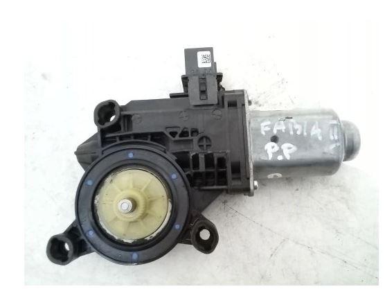 Skoda Fabia II 2007-2014 hatchback 1.4 TDI diesel MT 51 kW 2007  Motorček okien predný pravý 6Q2959802H