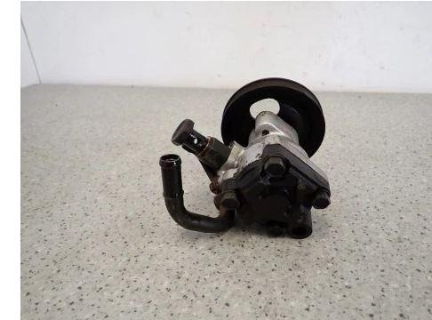 Hyundai Matrix hatchback 1.6 16v petrol 76 kW 2004  Servočerpadlo