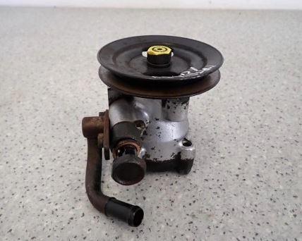 Hyundai Matrix hatchback 1.6 16v petrol 76 kW 2004  Servočerpadlo