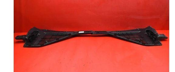 BMW X5 E70 2006-2013 hatchback 3.0 D diesel AT 225 kW 2011  Torpédo (plast pod čelným sklom) 10834110