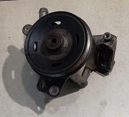 Alfa Romeo 159 sedan 1.9 JTS petrol MT 118 kW 2006  Servočerpadlo 50501731