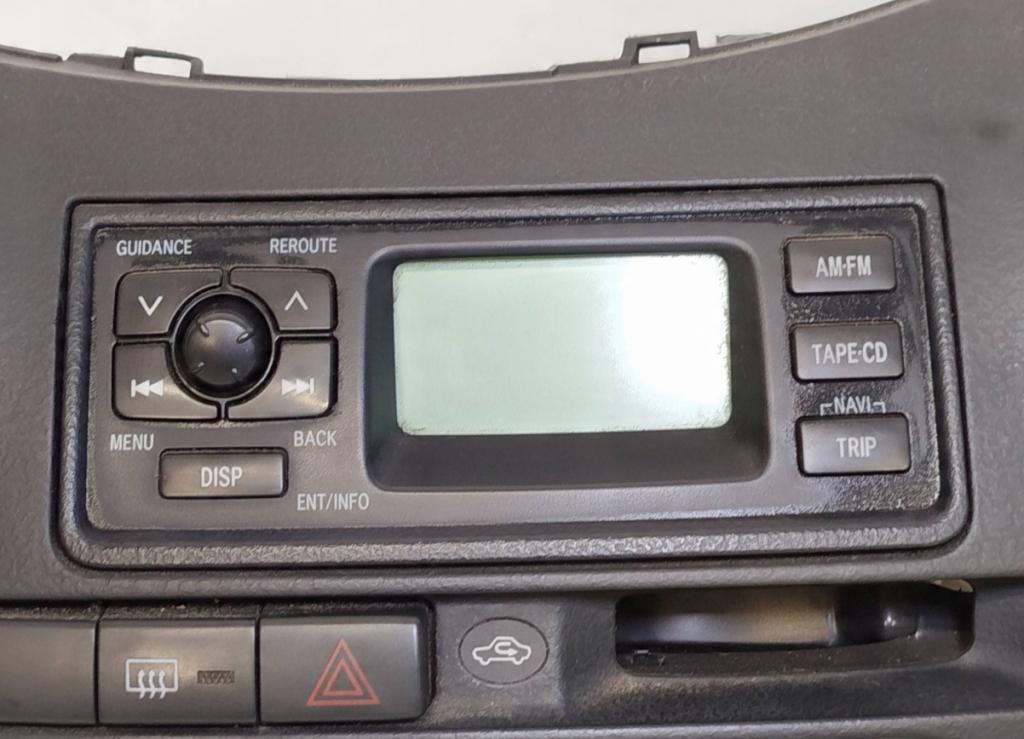 Toyota Yaris I 1999-2005 hatchback 1.0 16v petrol 50 kW 2001  Rádio 86110-0D040