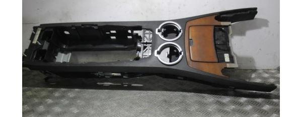 BMW 7 E65 2001-2008 sedan 3.0 D diesel AT 170 kW 2007  Stredový tunel