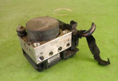 Opel Corsa D 2006-2014 hatchback 1.3 CDTI diesel 55 kW 2007  Pumpa ABS 0265800422 0265231537