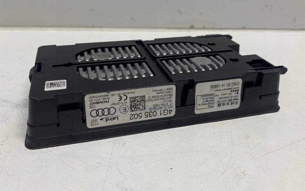 Audi A6 C7 2011-2018 sedan 2.0 TDI diesel MT 130 kW 2011  Modul komfortu Nabíjačka  4G1035502
