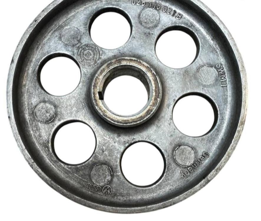 Volkswagen Golf III 1991-1998 hatchback 1.9 TDI diesel MT 66 kW 1995  Remenica 028115021B
