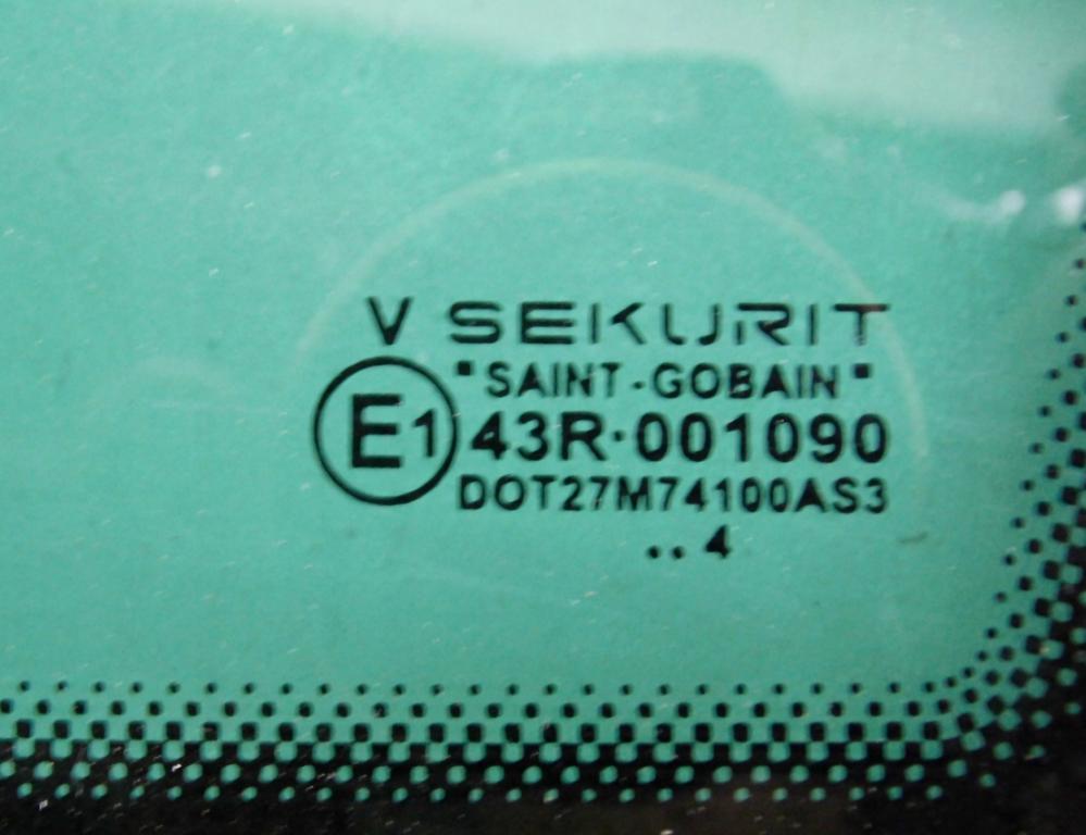 Volkswagen Touareg I 2002-2010 hatchback 2.5 TDI diesel MT 128 kW 2005  Sklo ostatné 7L6845298