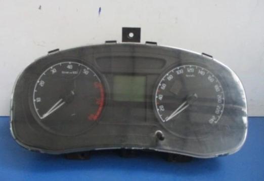 Skoda Fabia II 2007-2014 hatchback 1.2 12v petrol 51 kW 2007  Prístrojová doska 5J0920801B