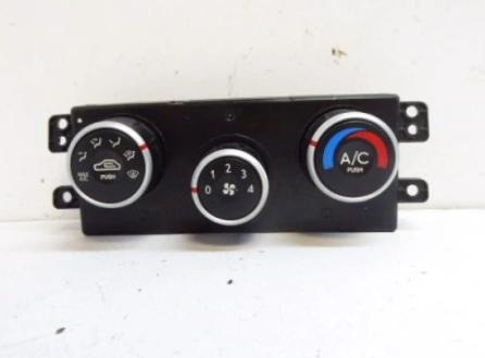 Hyundai Tucson I 2004-2009 suv 2.0 16v petrol 104 kW 2004  Panel kúrenia/klimatizácie 97250-2EXXX