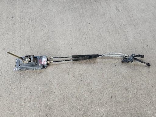 Volkswagen Golf IV 1997-2003 hatchback 1.9 TDI diesel MT 74 kW 2002  Rýchlostná páka (kulisa) 1J0711061C