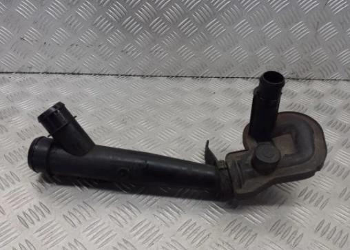 Peugeot 407 combi 2.0 HDI diesel MT 100 kW 2005  Rúrka chladenia vzduchu 9649466180