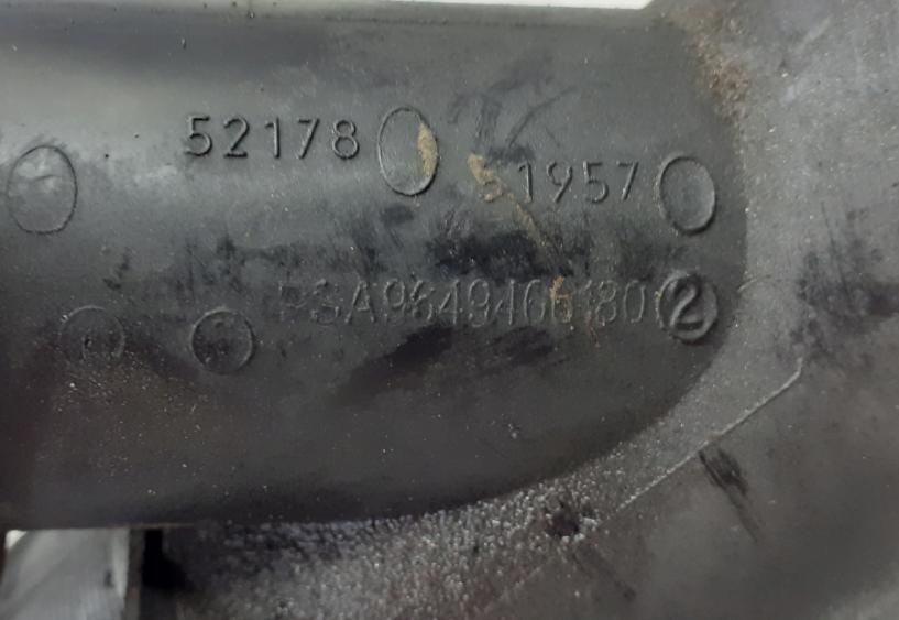 Peugeot 407 combi 2.0 HDI diesel MT 100 kW 2005  Rúrka chladenia vzduchu 9649466180