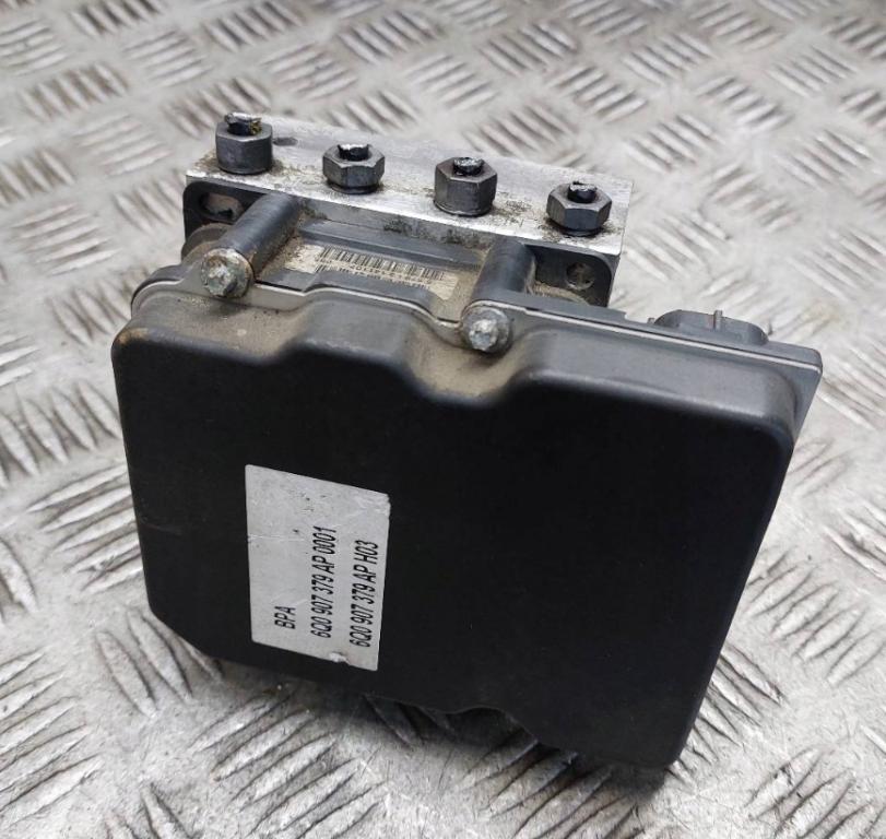 Skoda Fabia II 2007-2014 combi 1.9 TDI diesel MT 77 kW 2008  Pumpa ABS 6Q0614517AC 0265234367 6Q0907379AP