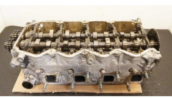 Nissan X-trail I T30 2001-2007 suv 2.2 DI diesel 84 kW 2003  Hlava valcov YD22