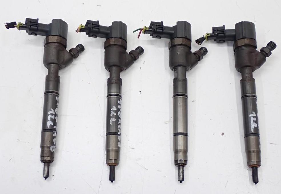 Hyundai I40 combi 1.7 CRDI diesel MT 85 kW 2011  Vstrekovač paliva 33800-2A800