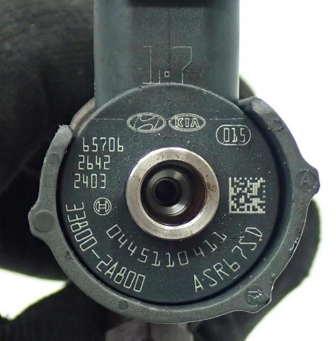 Hyundai I40 combi 1.7 CRDI diesel MT 85 kW 2011  Vstrekovač paliva 33800-2A800