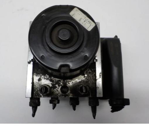 Opel Astra III 2004-2014 hatchback 1.4 16v petrol 66 kW 2007  Pumpa ABS 13246534 BK