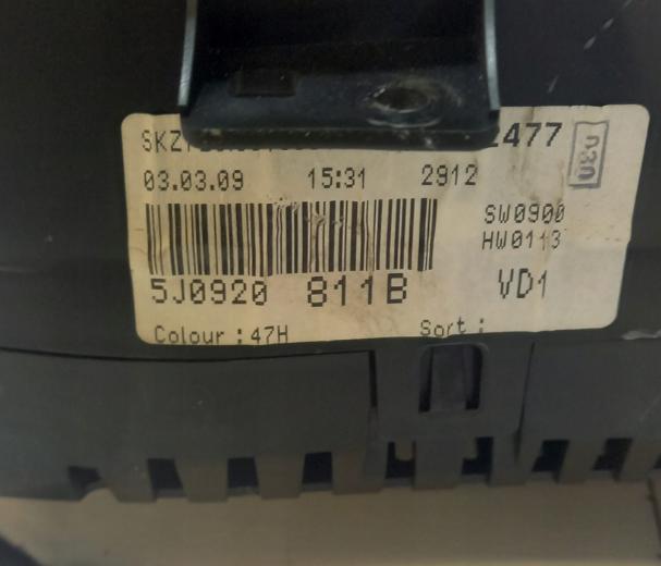 Skoda Fabia II 2007-2014 hatchback 1.2 12v petrol 51 kW 2007  Prístrojová doska 5J0920811B