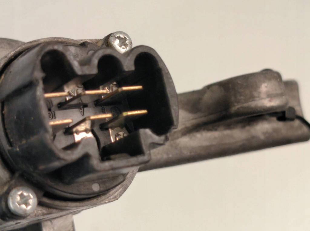 Nissan X-trail Spínacia skrinka N0502321