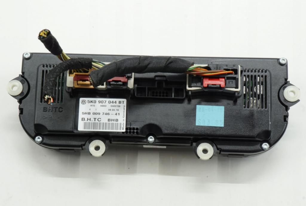 Volkswagen Golf VI 2008-2013 hatchback 2.0 TDI diesel MT 81 kW 2009  Panel kúrenia/klimatizácie 5K0907044BT