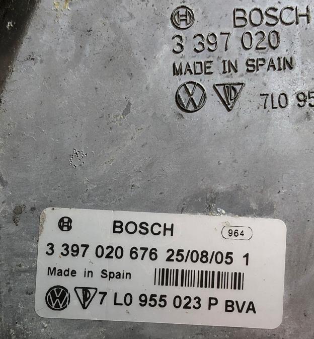 Volkswagen Touareg I 2002-2010 hatchback 3.0 TDI diesel AT 165 kW 2006  Mechanizmus stieračov predný 7L0955023P 3397020 3397020676
