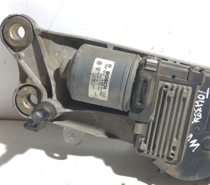 Volkswagen Touareg I 2002-2010 hatchback 3.0 TDI diesel AT 165 kW 2006  Mechanizmus stieračov predný 7L0955023P 3397020 3397020676