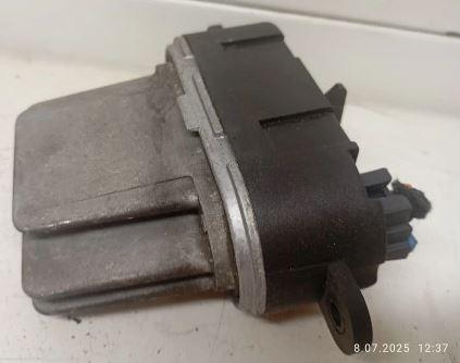 Alfa Romeo 156 hatchback 1.8 16v petrol MT 106 kW 1998  Odpor (rezistor) kúrenia 52466964