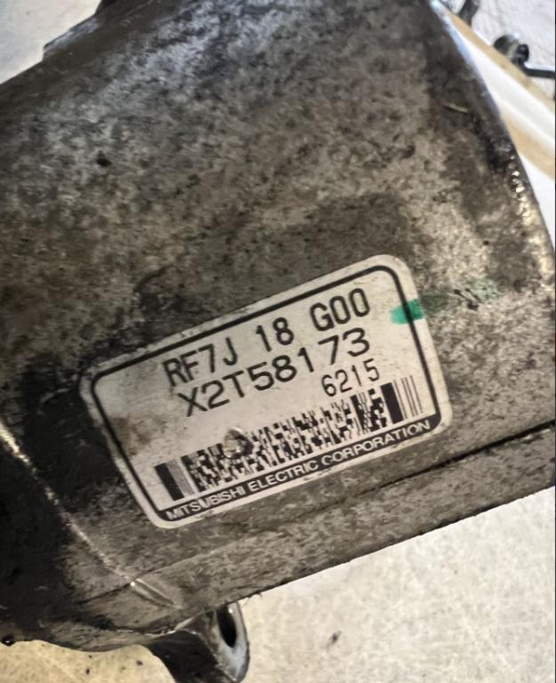 Mazda 6 II GH 2007-2012 hatchback 2.0 CITD diesel 103 kW 2007  Vákuová pumpa RF7J18G00 X2T58173