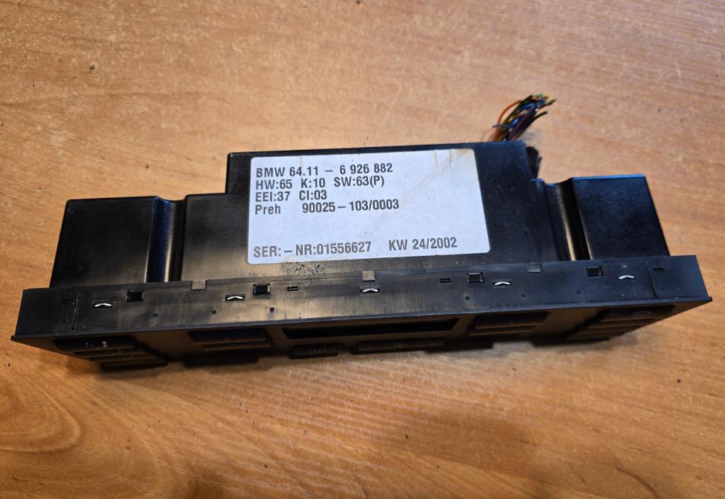 BMW X5 E53 1999-2006 hatchback 3.0 petrol MT 170 kW 2001  Panel kúrenia/klimatizácie 6926882