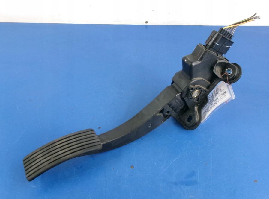 Jeep Compass I 2006-2016 hatchback 2.4 16v petrol AT 125 kW 2015  Potenciometer plynového pedálu 04891585AB