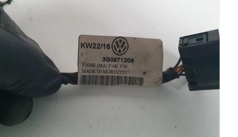 Volkswagen Passat B8 2014- combi 2.0 TDI diesel AT 110 kW 2015  Zväzok elektrických káblov 3G0971206