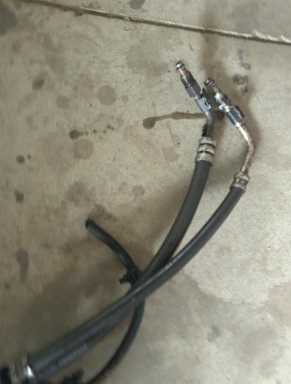 Renault Master II 1998-2010 2.5 DCI diesel 84 kW 2005  Rúrka servočerpadla