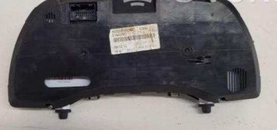 Fiat Doblo II 2010- hatchback 1.3 JTD diesel MT 66 kW 2012 Prístrojová doska 51942582 503005160306