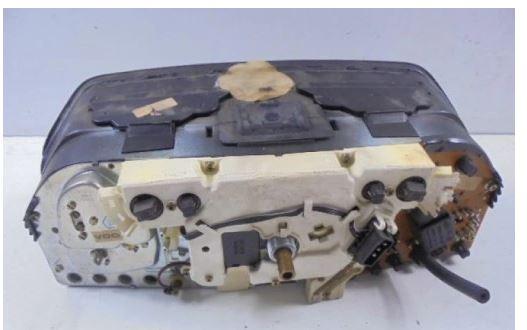 Mercedes 190 W201 1982-1993 sedan 1.8 petrol MT 80 kW 1991  Prístrojová doska 2015439422