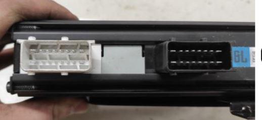 Peugeot 407 coupe 3.0 V6 petrol MT 156 kW 2007  Zosilňovač 9653556180