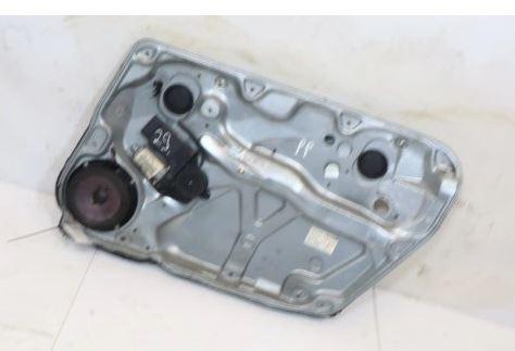 Volkswagen Passat B5 1995-2005 combi 1.9 TDI diesel MT 81 kW 1997  Mechanizmus sťahovania okna predný pravý 3B4837752EG