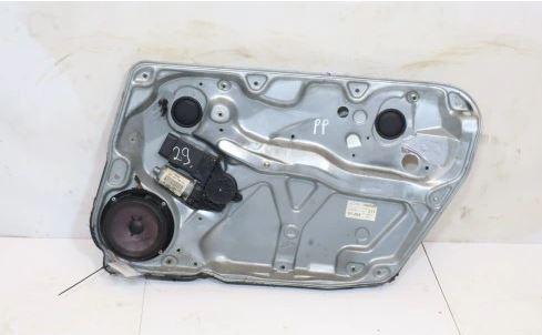 Volkswagen Passat B5 1995-2005 combi 1.9 TDI diesel MT 81 kW 1997  Mechanizmus sťahovania okna predný pravý 3B4837752EG