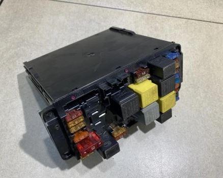 Mercedes C W203 2000-2007 sedan 2.0 KOMPRESSOR petrol MT 120 kW 2001  Modul komfortu 2035452701