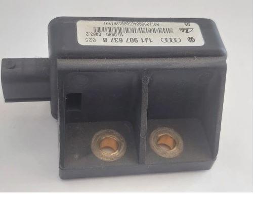 Audi A3 8L 1996-2003 hatchback 1.9 TDI diesel MT 81 kW 1998  Snímač ESP 1J0907657B