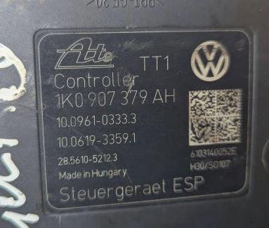 Volkswagen Golf VI 2008-2013 hatchback 1.4 16v petrol MT 59 kW 2009  Pumpa ABS 1K0907379AH