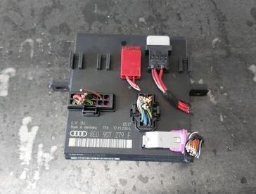 Audi A4 B6 2000-2004 sedan 1.9 TDI diesel MT 96 kW 2003  Modul komfortu 8E0907279F