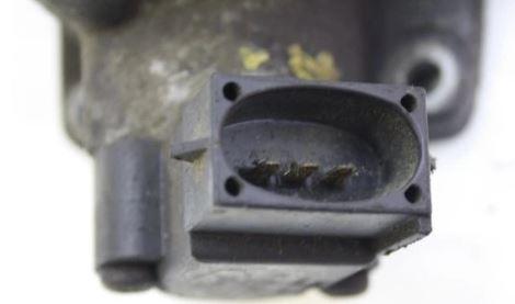 Ford Puma hatchback 1.7 16v petrol MT 92 kW 1998 Škrtiaca klapka 97MF-DB