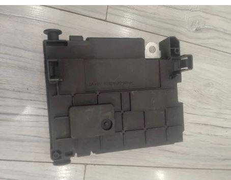 Citroen C4 II 2010-2017 hatchback 1.6 HDI diesel MT 84 kW 2013  Poistková skrinka 9677987180