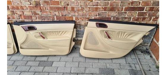 Peugeot 607 sedan 2.0 HDI diesel MT 80 kW 2002  Tapacír dveri Komplet