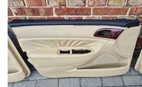 Peugeot 607 sedan 2.0 HDI diesel MT 80 kW 2002  Tapacír dveri Komplet